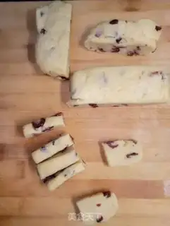 Make Cranberry cookies step 6