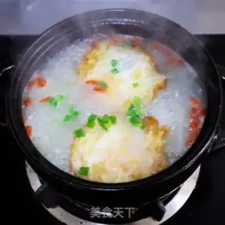 Make Red and white radish and egg soup step 9