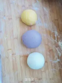 Make Colored red bean bag step 1