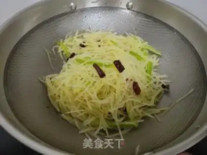 Make Spicy potatoes step 8