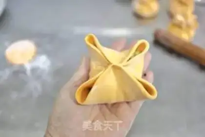 Make Pumpkin bag step 22