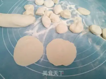 Make Shrimp dumplings step 4
