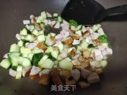 Make Hot dog cucumber fried rice step 3