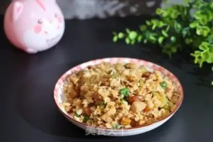 Make Hot dog cucumber fried rice step 7