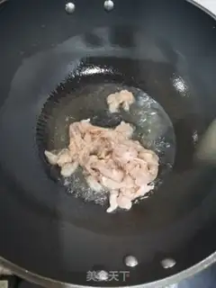 Make Pyramids with meat step 2