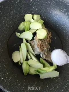 Make Scorpion melon soup step 3