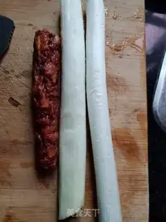 Make Onion fried sausage step 0