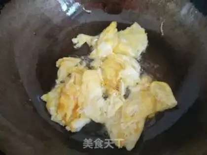 Make Fried eggs step 6