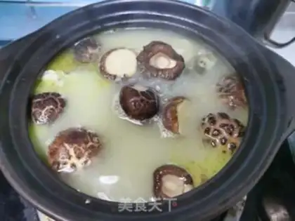 Make Yellowfish mushroom soup step 4
