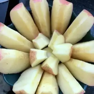 Make Cinnamon evaporation apples step 2