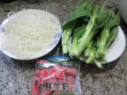 Make Fresh intestines and rice powder step 0