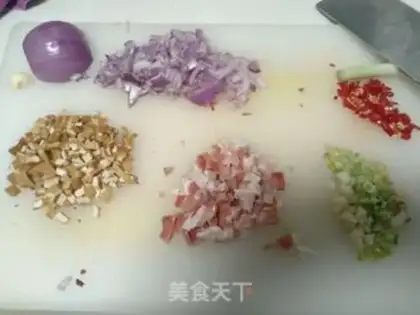 Make Homemade ketchup noodles step 1
