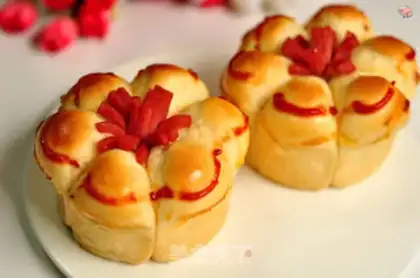 Make Sausage flower bread step 10