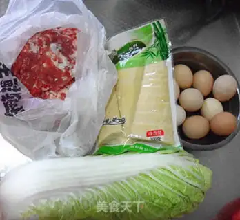 Make Cabbage stew with heartballs step 0