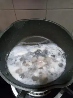 Make Pumpkin soup step 1
