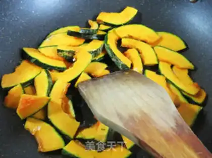 Make Pumpkin step 1