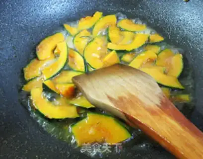Make Pumpkin step 2