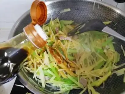 Make Celery with potatoes step 10
