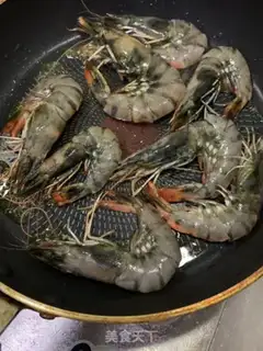 Make Fried black tiger shrimp step 2