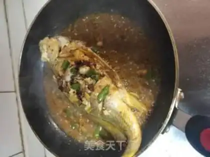 Make Red-burned yellow fish step 3