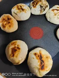 Make Meatloaf fan buns step 7