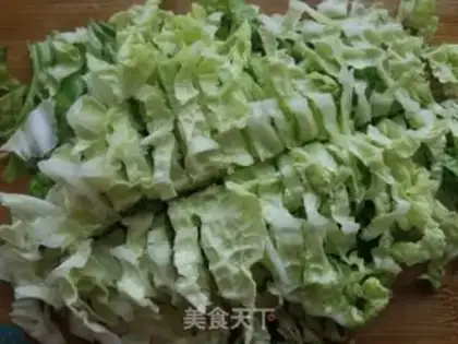 Make Pork dumplings step 1