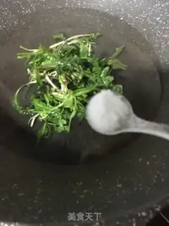 Make Beefball gravy soup step 1