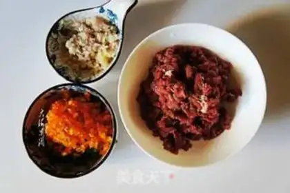Make Pepper beef pie step 2
