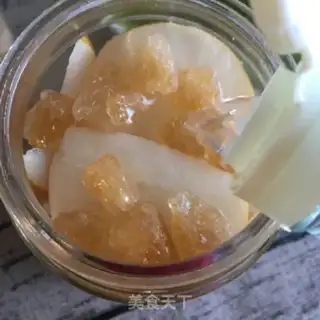 Make Autumn vinegar step 3