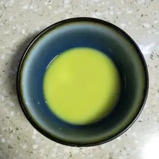 Make Red ginger on the milk step 4
