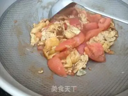 Make Tomato egg noodles step 9