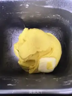 Make Pumpkin bread step 4