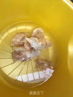 Make Spicy sauce with shrimp step 4