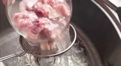Make Yellow chicken step 2