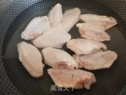 Make Chicken wing stew step 1