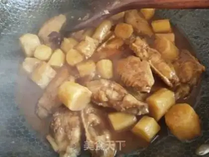 Make Chicken wing stew step 8