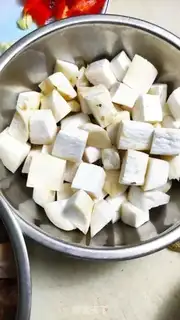 Make Fry beef pellets step 0