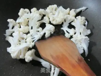 Make A greasy bouquet step 2
