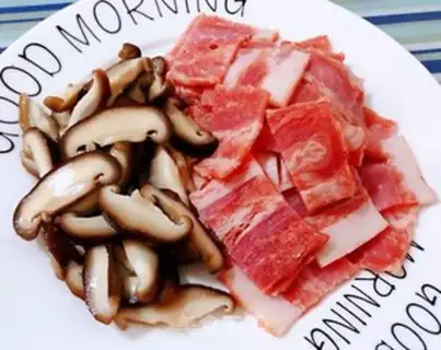 Make Puffy bacon pasta step 1