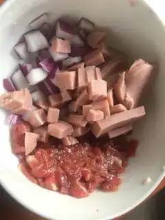 Make Beef ham and sausage pizza step 2