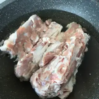 Make The original sheep scorpion step 0
