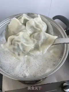 Make A warm winter pork dumpling step 11