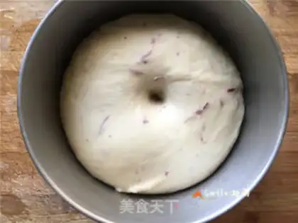 Make Japanese milk rolls step 6