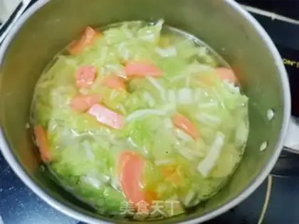 Make Ham cabbage soup step 4