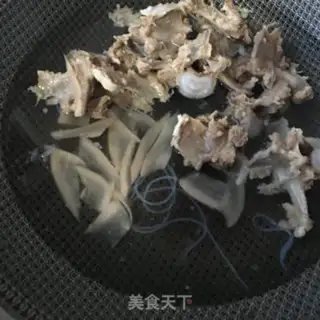Make Sourapple tom pumpkin noodles step 2