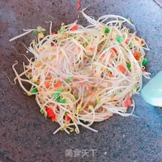 Make The green bean sprouts step 4