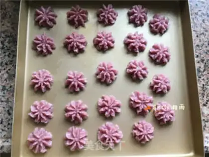 Make Purple flowers and cookies step 7