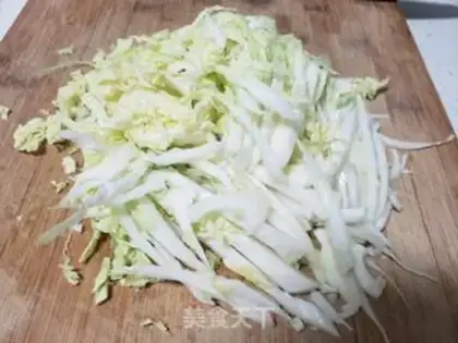 Make Creamed cabbage step 1