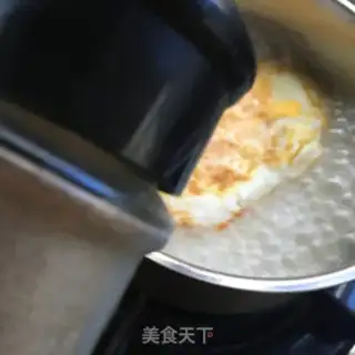 Make Fried omelet soup step 5