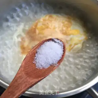 Make Fried omelet soup step 6